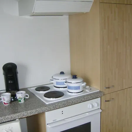 La Maison En Bois * Wibrin